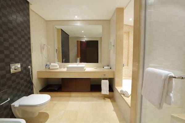  فندق كورب عمان حمام الأجنحة التنفيذية 3