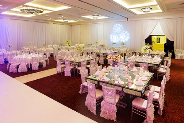 Bahi Ajman Palace Hotel wedding